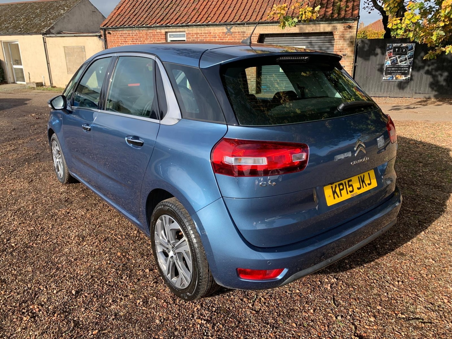 Used Citroen C4 Picasso 2015 for sale - 76422413: Photo 7