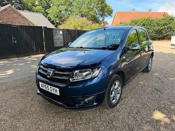 Used Dacia Sandero 2016 for sale - 79208337: Photo