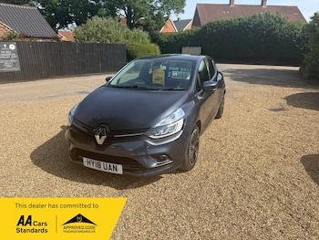 Used Renault Clio 2018 for sale - 78775558: Photo