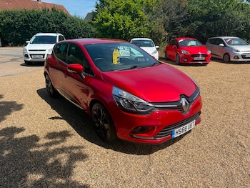 Used Renault Clio 2019 for sale - 79030784: Photo