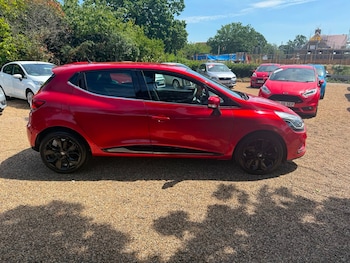 Used Renault Clio 2019 for sale - 79030784: Photo
