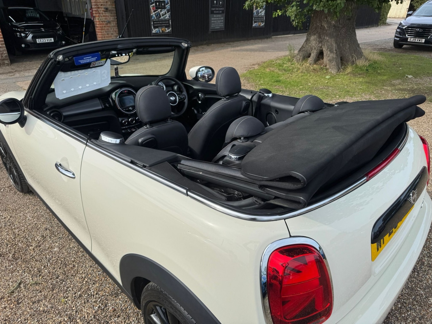Used MINI Convertible 2020 for sale - 78121370: Photo 13