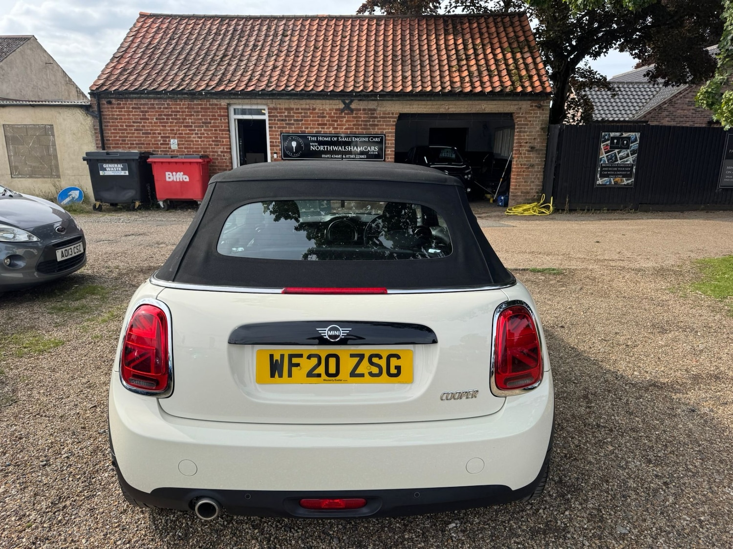 Used MINI Convertible 2020 for sale - 78121370: Photo 6
