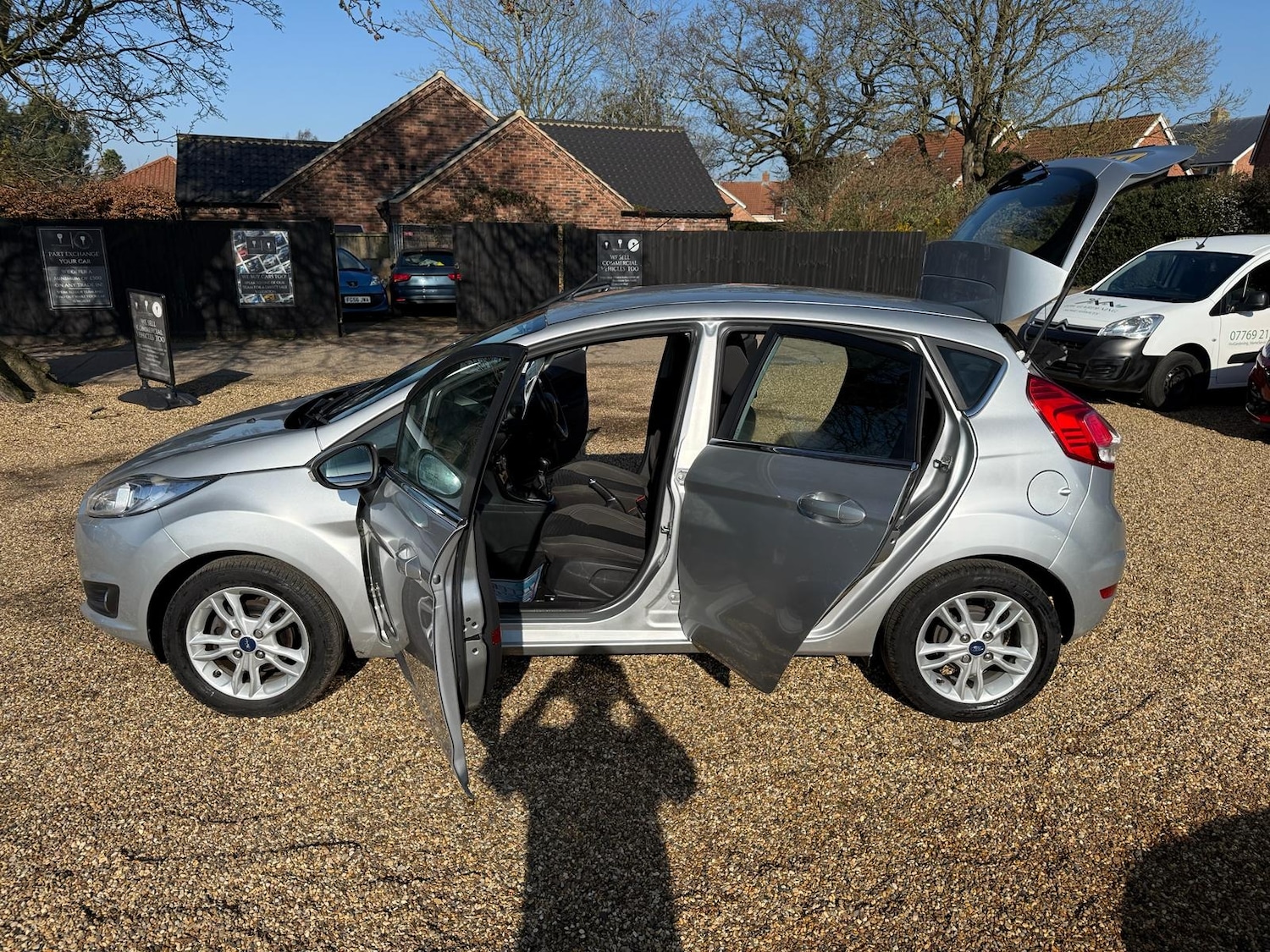 Used Ford Fiesta 2015 for sale - 77759076: Photo 11