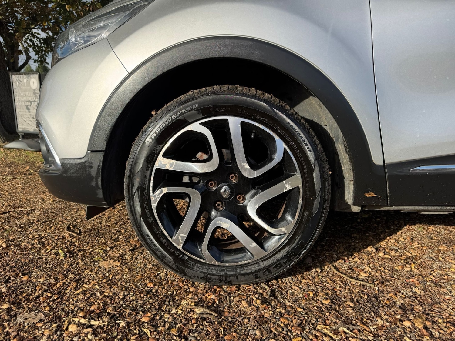 Used Renault Captur 2016 for sale - 76613509: Photo 15