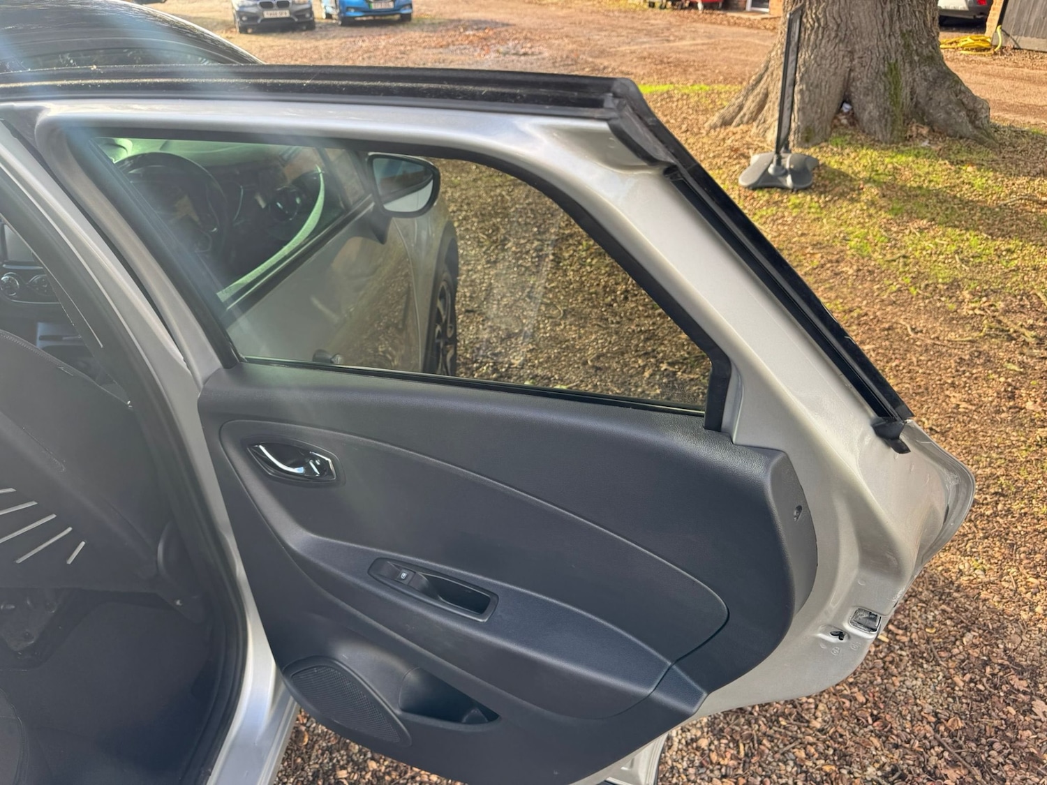 Used Renault Captur 2016 for sale - 76613509: Photo 19