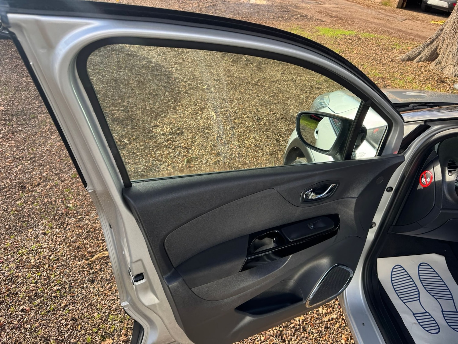 Used Renault Captur 2016 for sale - 76613509: Photo 21