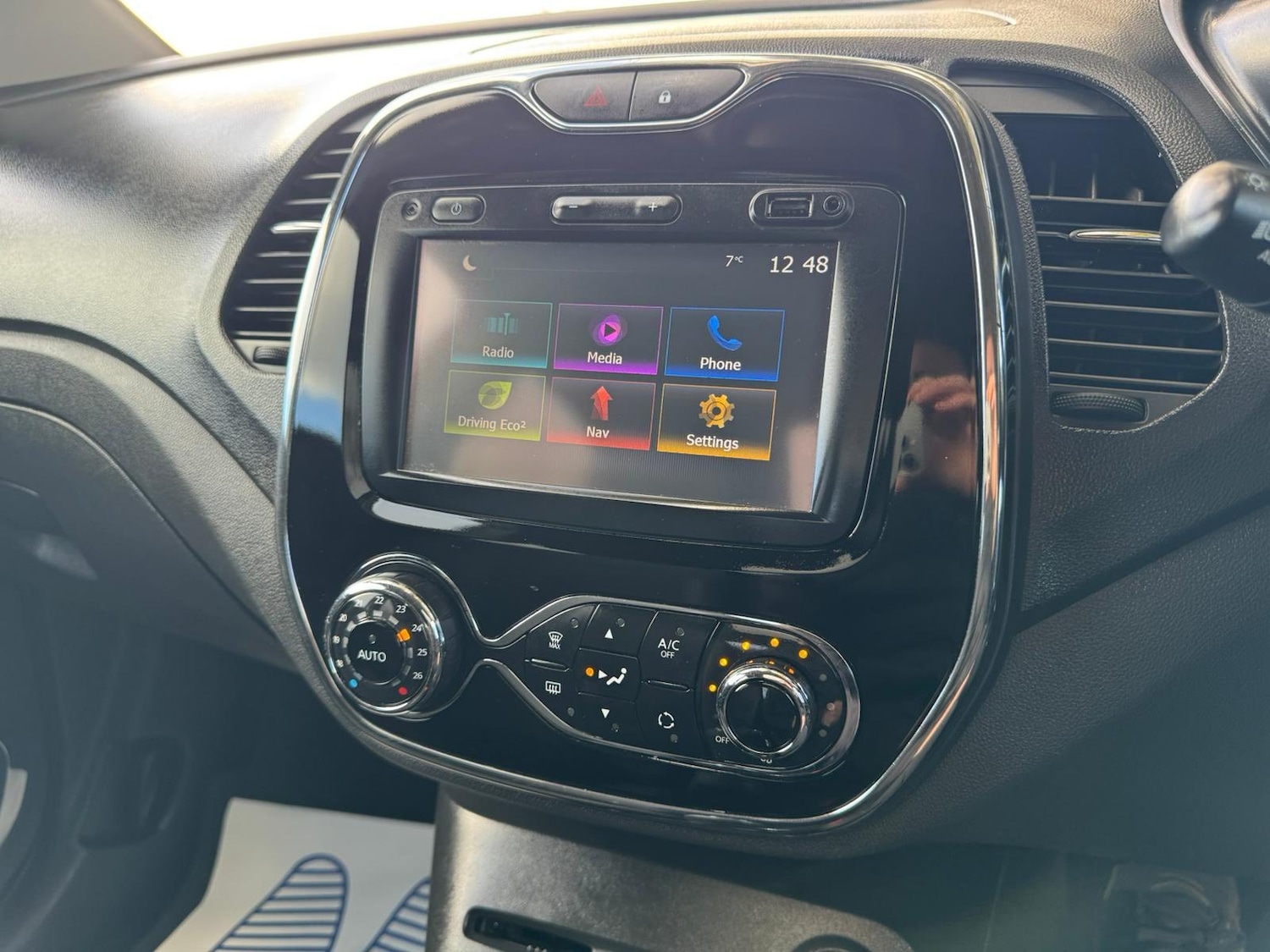 Used Renault Captur 2016 for sale - 76613509: Photo 30