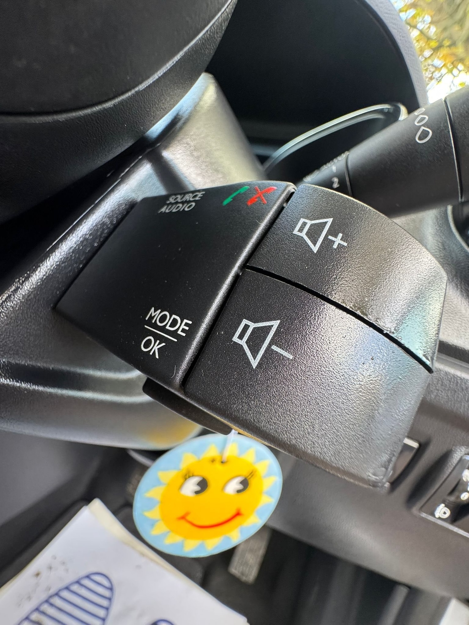 Used Renault Captur 2016 for sale - 76613509: Photo 41