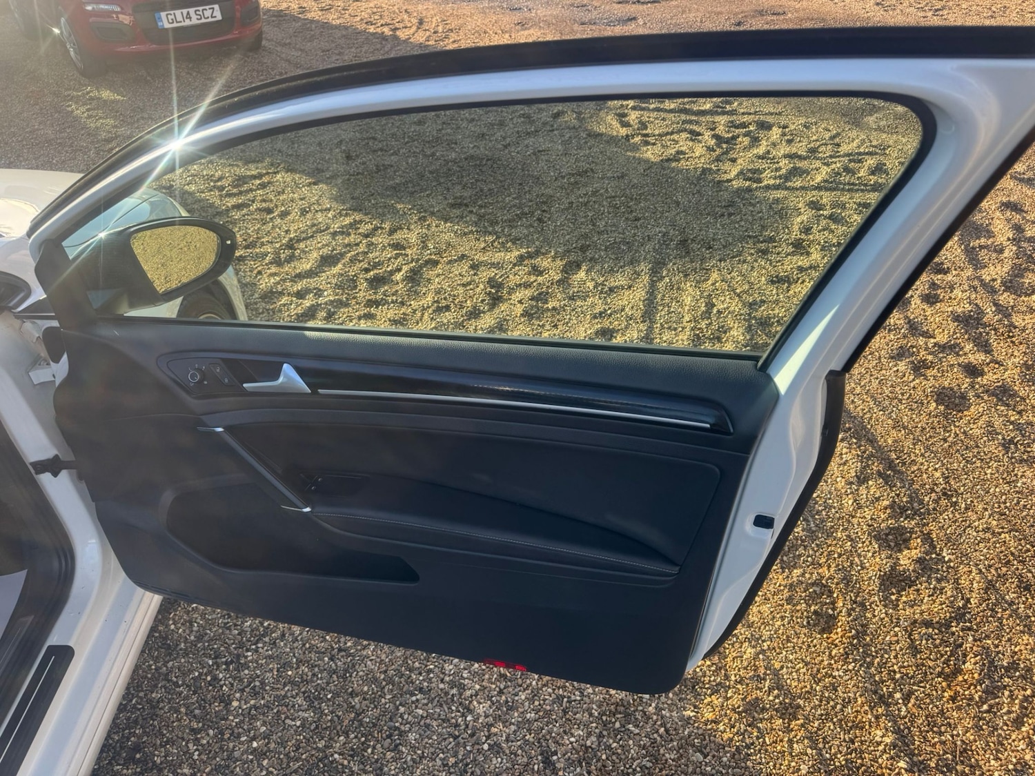 Used Volkswagen Golf 2015 for sale - 77312398: Photo 15