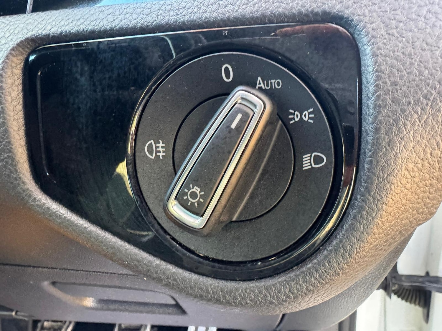 Used Volkswagen Golf 2015 for sale - 77312398: Photo 21