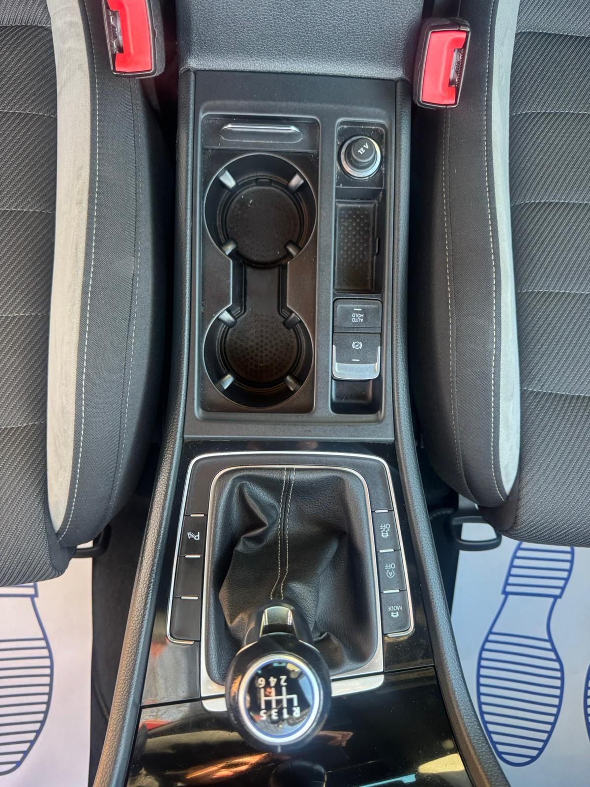 Used Volkswagen Golf 2015 for sale - 77312398: Photo 28