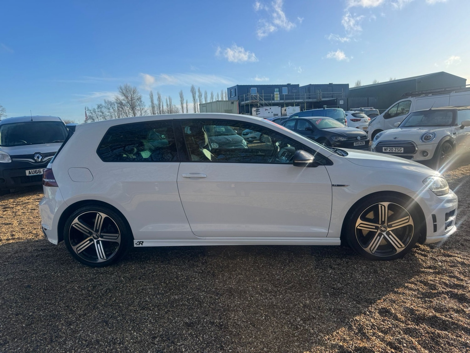 Used Volkswagen Golf 2015 for sale - 77312398: Photo 4