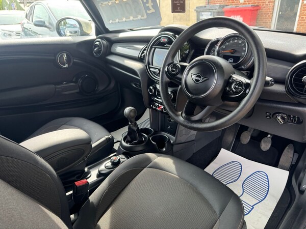 Used MINI Convertible 2020 for sale - 75503498: Photo 24