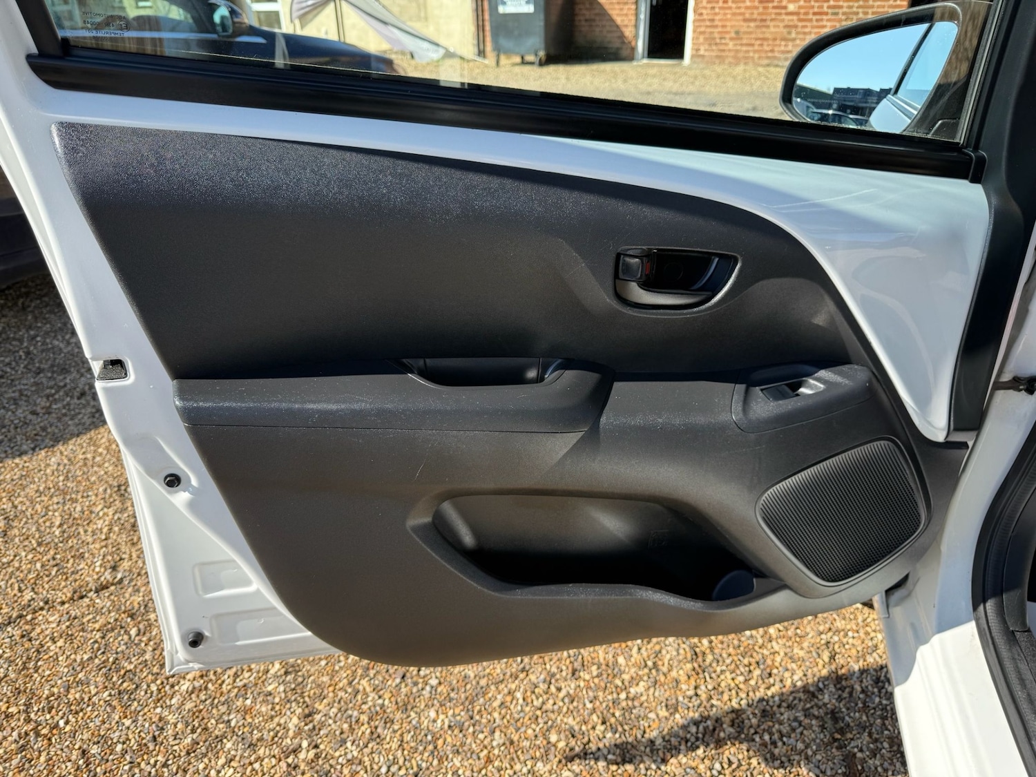 Used Peugeot 108 2016 for sale - 77931824: Photo 17