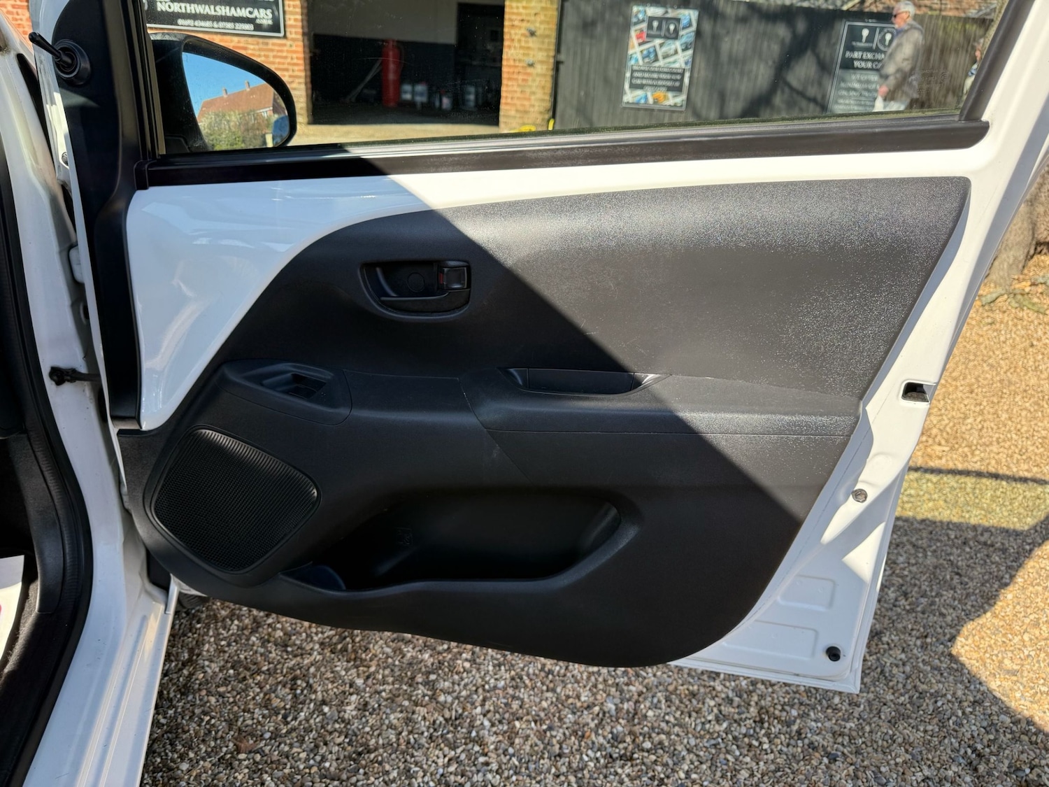 Used Peugeot 108 2016 for sale - 77931824: Photo 18