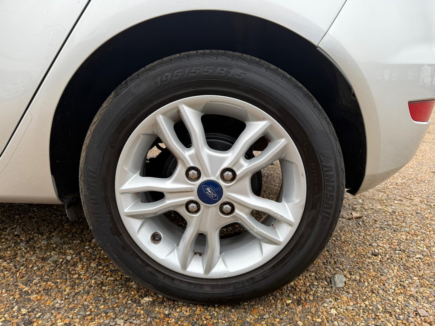 Used Ford Fiesta 2017 for sale - 76504651: Photo 17