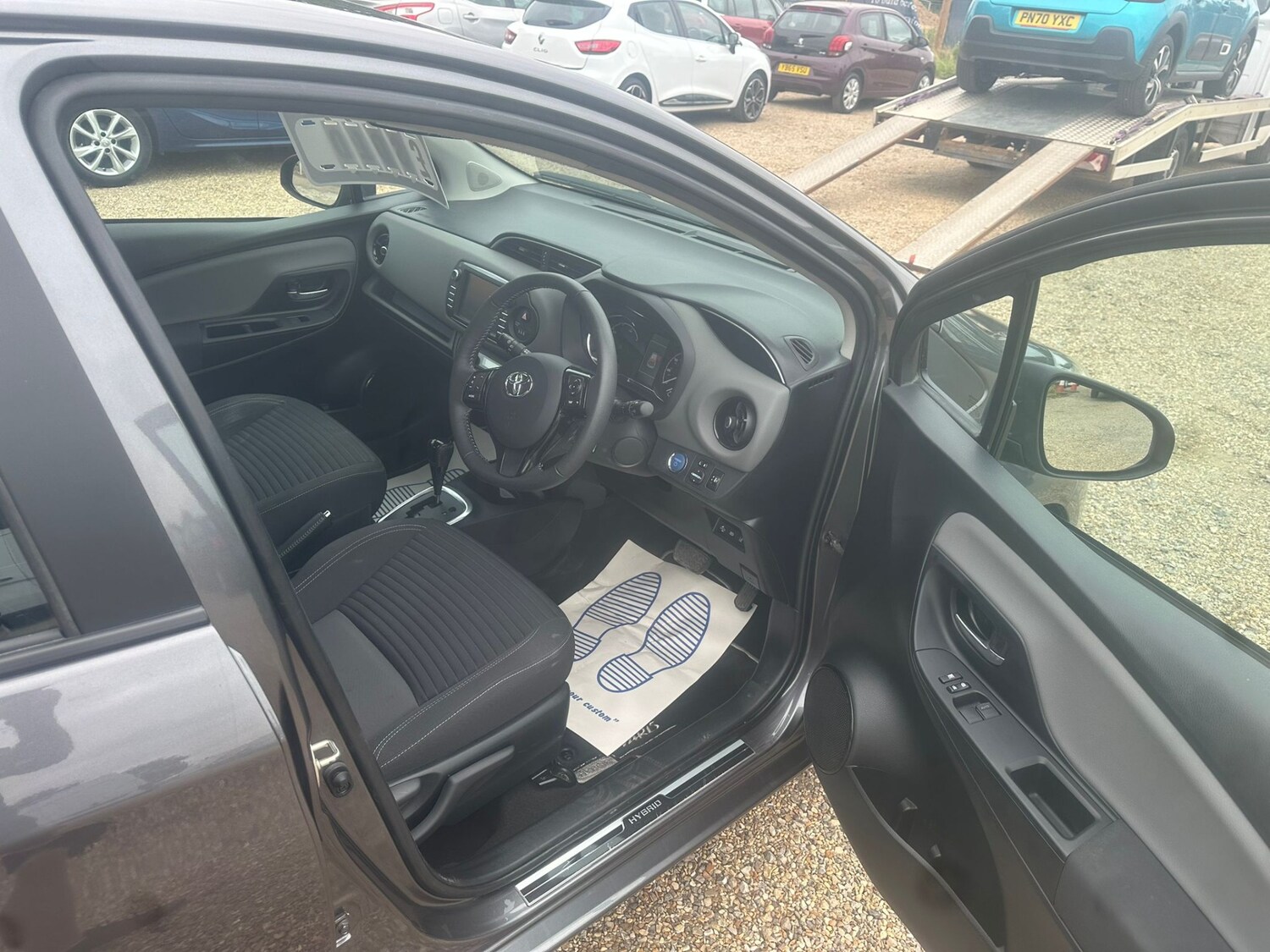 Vehicle 21