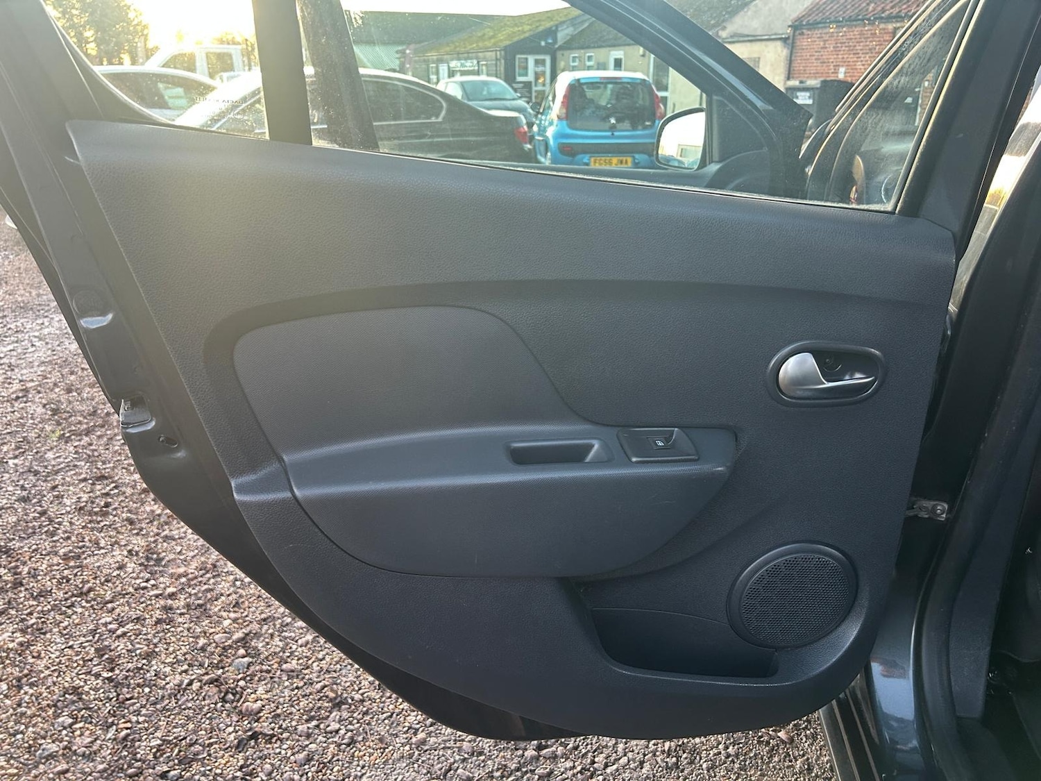 Used Dacia Sandero Stepway 2018 for sale - 76807083: Photo 17