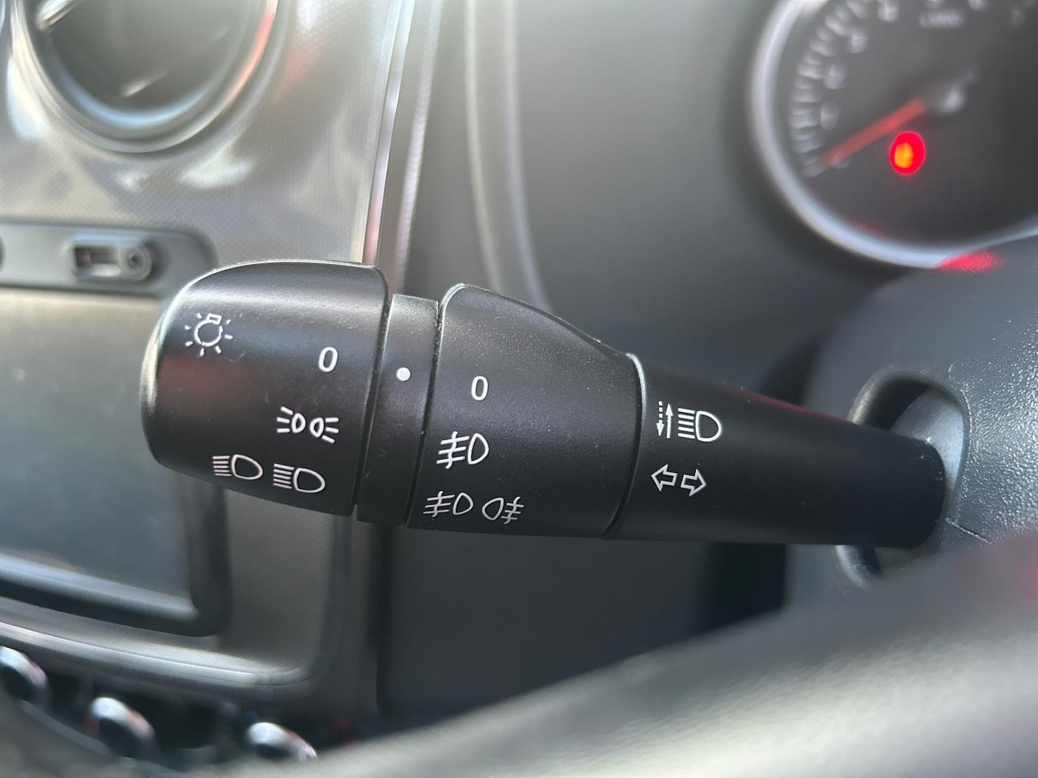 Used Dacia Sandero Stepway 2018 for sale - 76807083: Photo 38