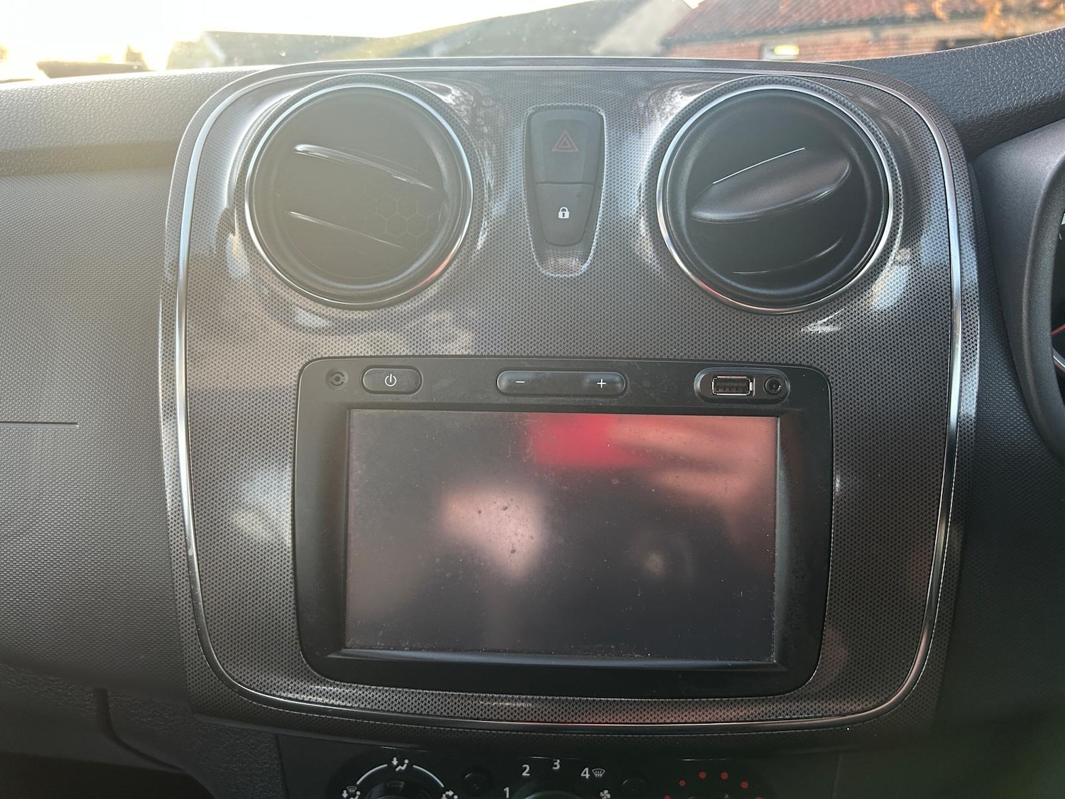 Used Dacia Sandero Stepway 2018 for sale - 76807083: Photo 40