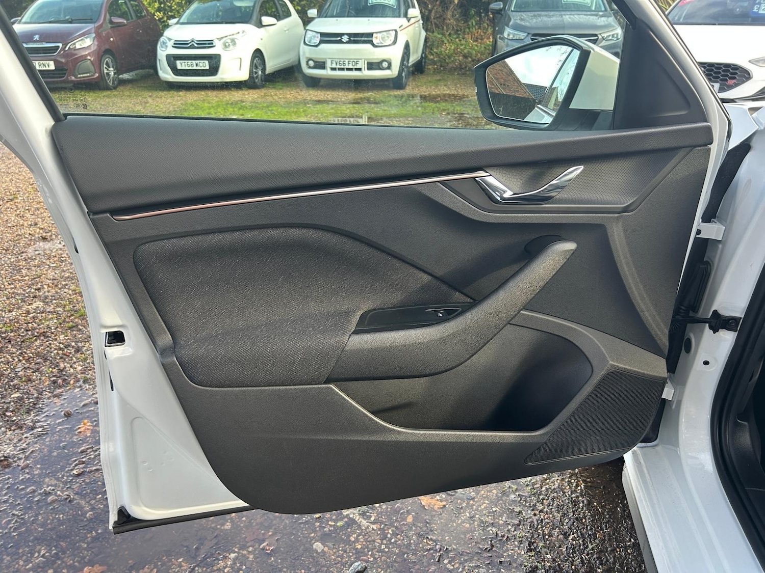 Used Skoda Kamiq 2025 for sale - 76877394: Photo 17