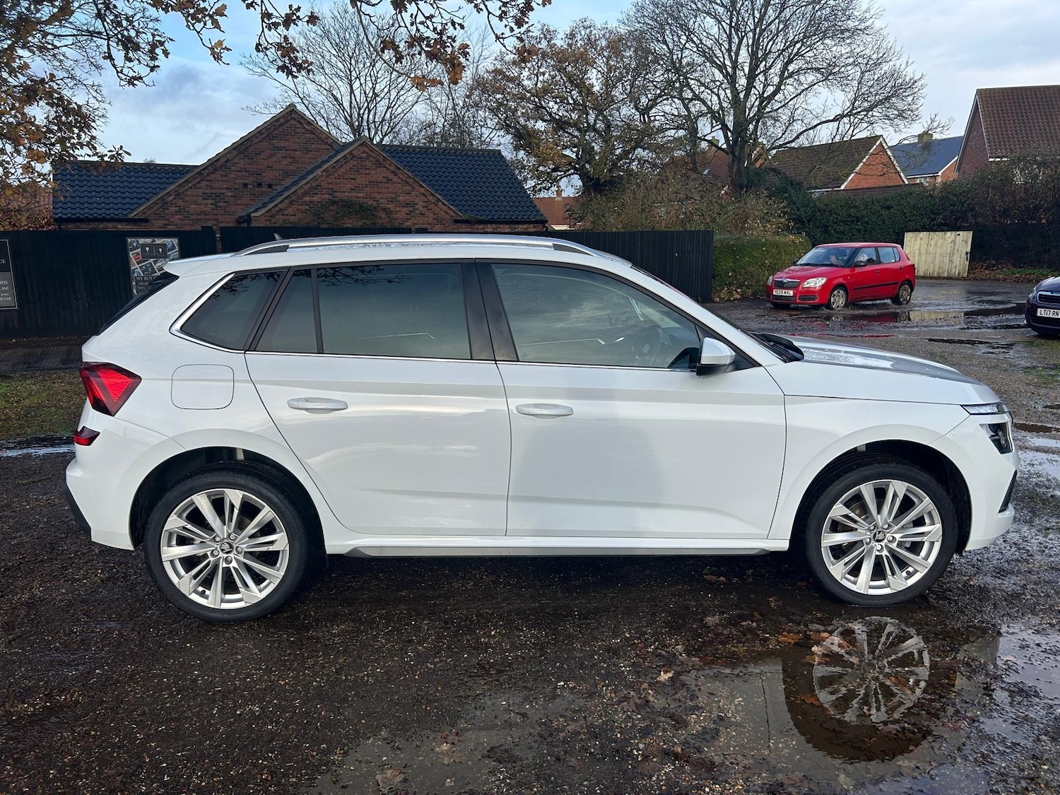 Used Skoda Kamiq 2025 for sale - 76877394: Photo 4