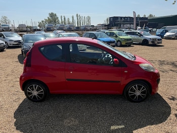 Used Peugeot 107 2013 for sale - 78408581: Photo