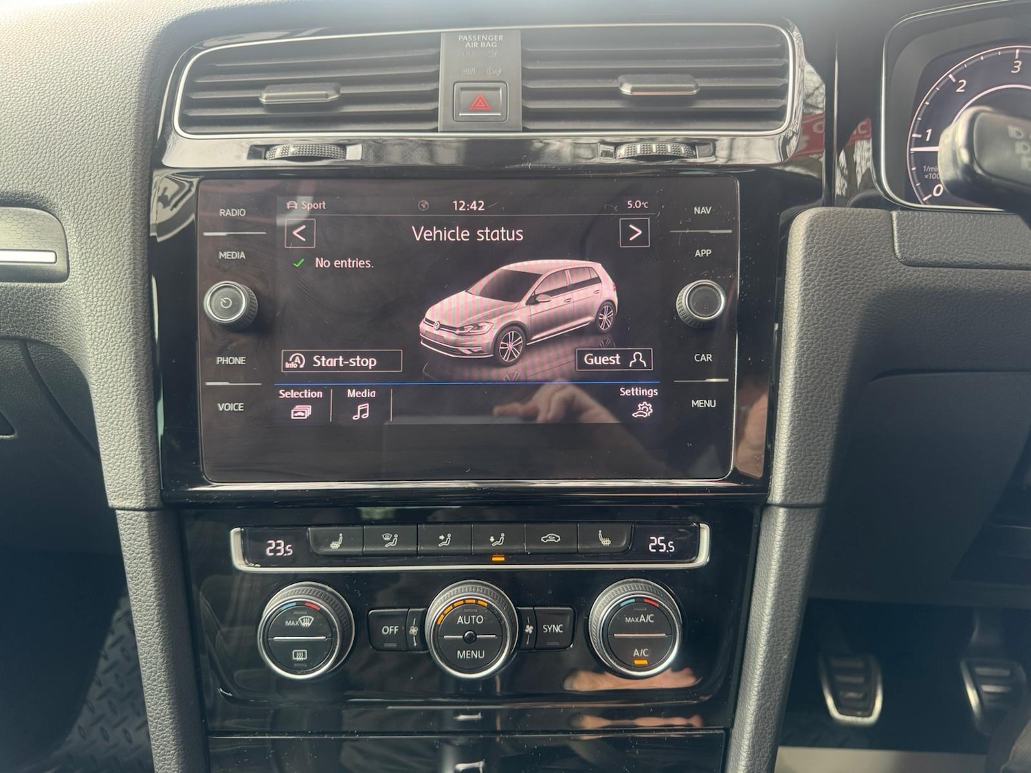 Used Volkswagen Golf 2018 for sale - 77578187: Photo 15