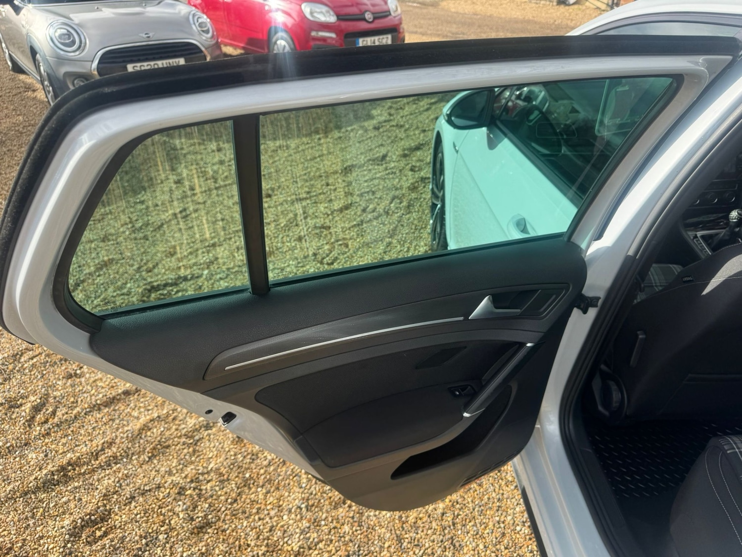 Used Volkswagen Golf 2018 for sale - 77578187: Photo 40