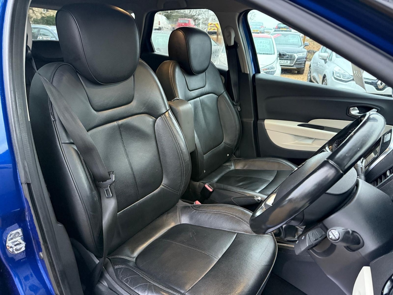 Used Renault Captur 2019 for sale - 77541327: Photo 23