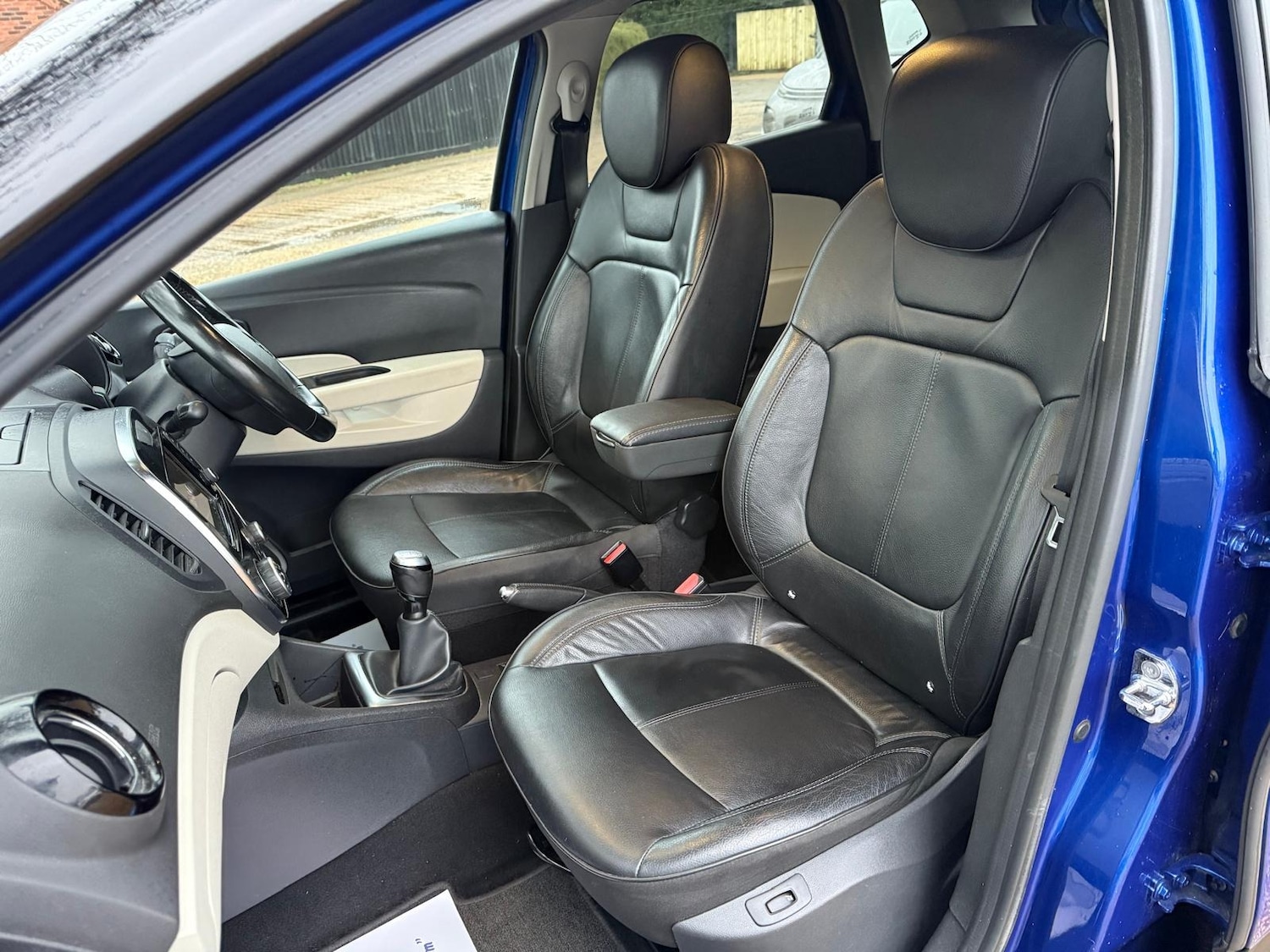 Used Renault Captur 2019 for sale - 77541327: Photo 35