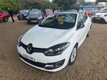 Used Renault Megane 2015 for sale - 79636710: Photo