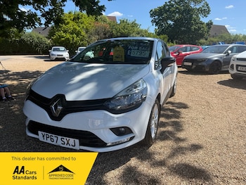 Used Renault Clio 2017 for sale - 79055488: Photo