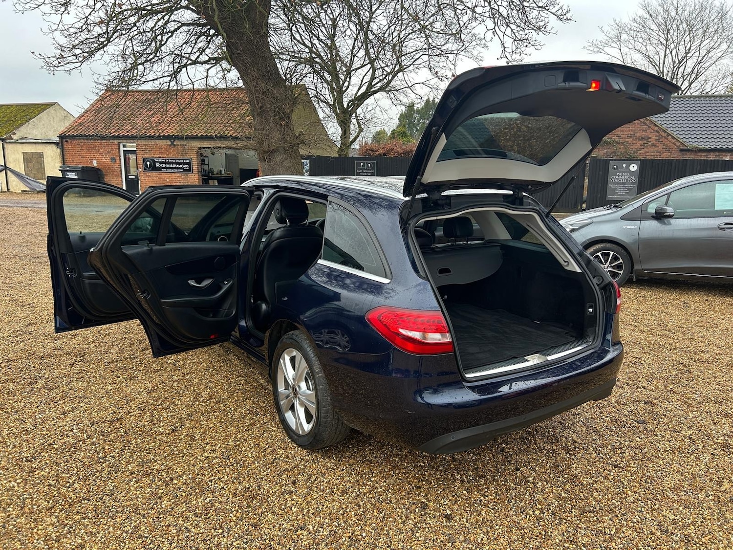 Used Mercedes-Benz C Class 2017 for sale - 77296610: Photo 15