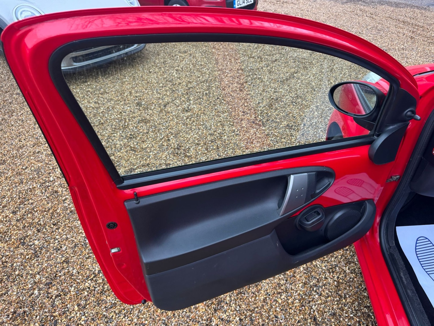 Used Peugeot 107 2014 for sale - 77502587: Photo 14