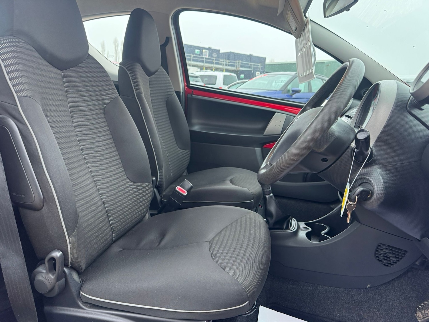 Used Peugeot 107 2014 for sale - 77502587: Photo 26