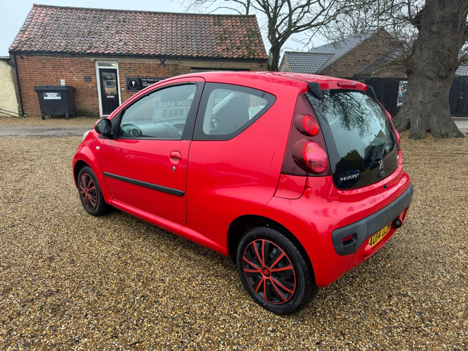 Used Peugeot 107 2014 for sale - 77502587: Photo 7