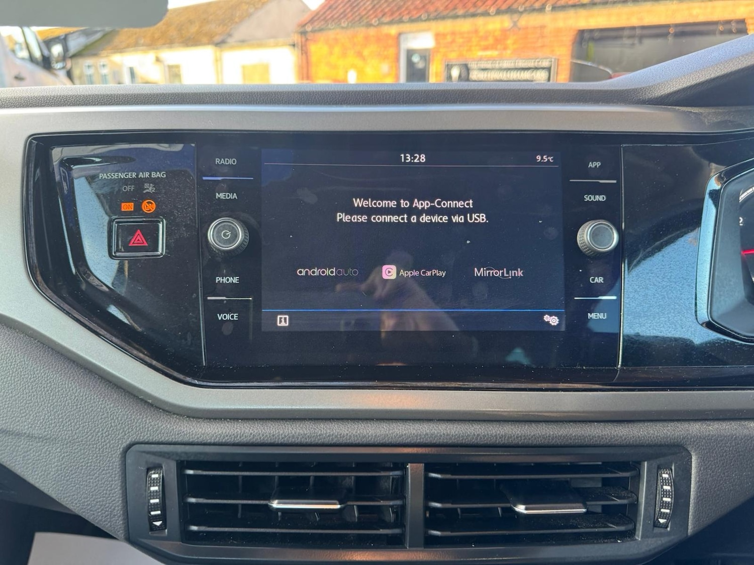 Used Volkswagen Polo 2019 for sale - 76918091: Photo 33