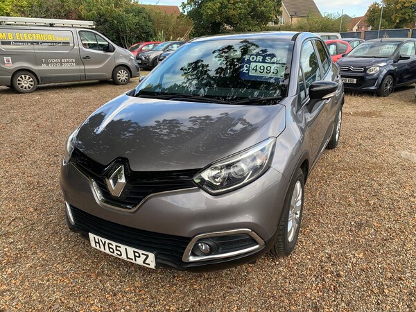 Used Renault Captur 2015 for sale - 76234214: Photo 1