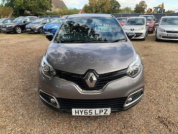 Used Renault Captur 2015 for sale - 76234214: Photo 2