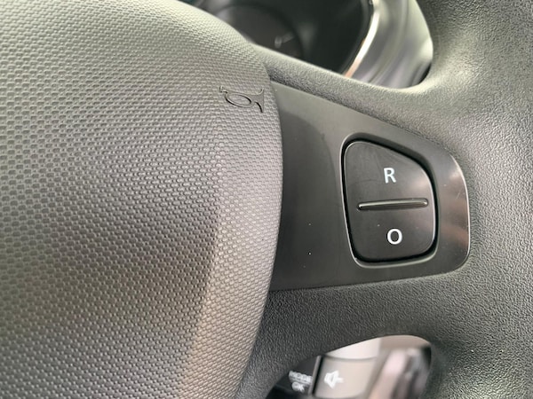 Used Renault Captur 2015 for sale - 76234214: Photo 32