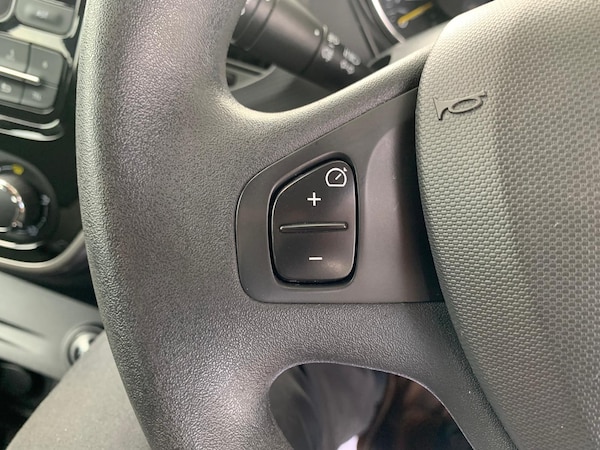 Used Renault Captur 2015 for sale - 76234214: Photo 33
