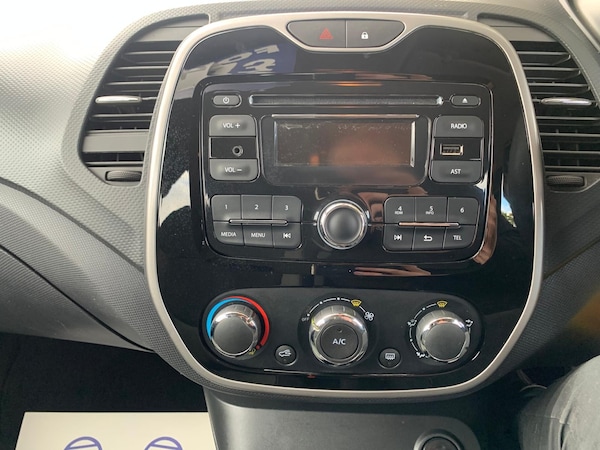 Used Renault Captur 2015 for sale - 76234214: Photo 38