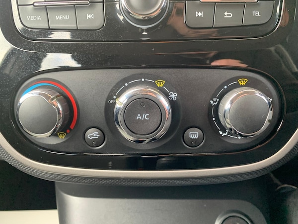 Used Renault Captur 2015 for sale - 76234214: Photo 39
