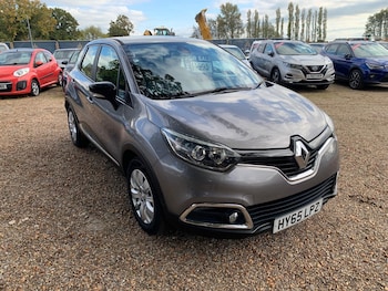 Used Renault Captur 2015 for sale - 76234214: Photo 3