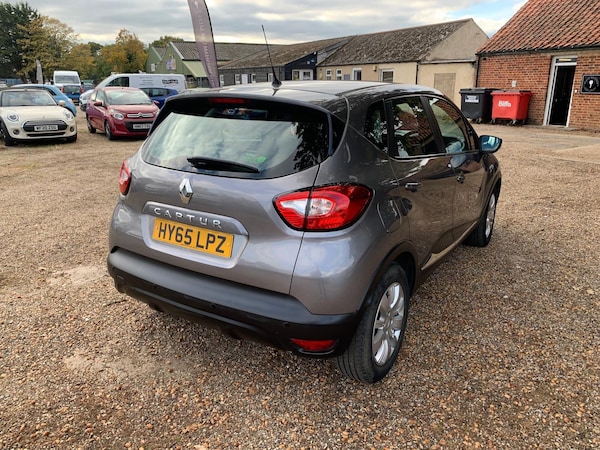 Used Renault Captur 2015 for sale - 76234214: Photo 5