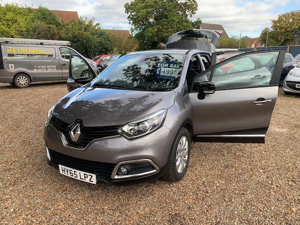 Used Renault Captur 2015 for sale - 76234214: Photo 9
