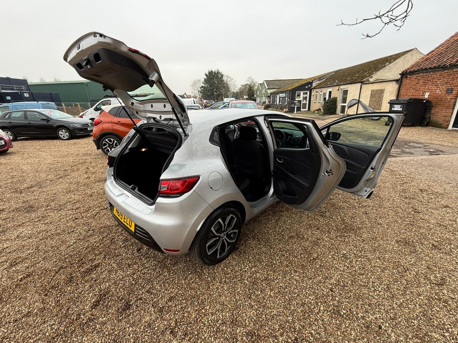 Used Renault Clio 2019 for sale - 77339250: Photo 13