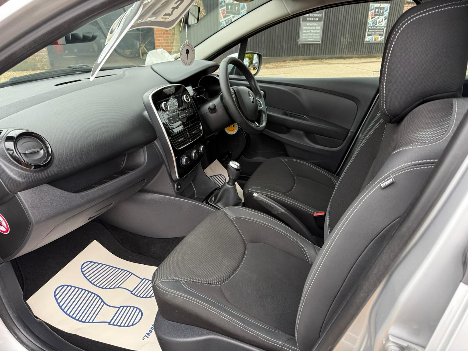 Used Renault Clio 2019 for sale - 77339250: Photo 32